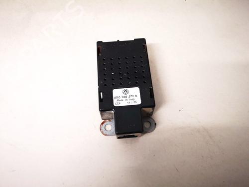 Used Electronic module Electronic module VW GOLF PLUS V (5M1, 521) 1.9 TDI (105 hp) 32875090 32875090