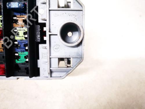 Fuse box OPEL MERIVA A MPV (X03) 1.7 CDTI (E75) | BP33084830E1 - Image 3