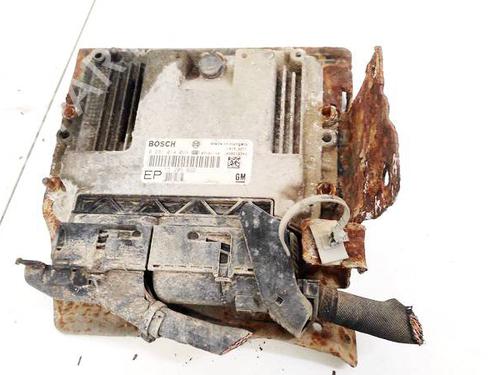 Used Engine control unit (ECU) Engine control unit (ECU) OPEL ASTRA H (A04) 1.9 CDTI (L48) (100 hp) 32939735 32939735