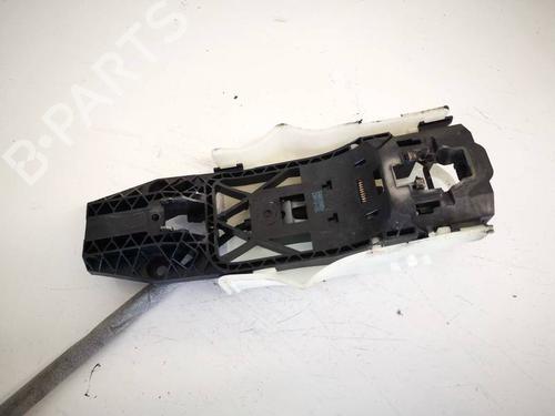 Used Rear left exterior door handle Rear left exterior door handle 35026752 35026752