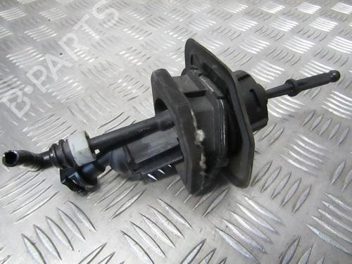 clutch-slave-cylinder-ford-focus-c-max-dm2-2003-2004-2005-2006-2007-35680463 main image