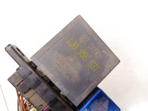 Fuse box VW PASSAT B5.5 (3B3) 2.5 TDI | BP38431249E1 - Image 3