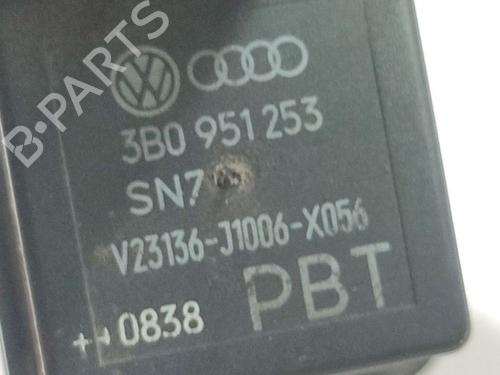 Electronic sensor SKODA OCTAVIA II (1Z3) 1.8 TSI | BP34915662M84 - Image 4