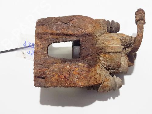Used Right rear brake caliper Right rear brake caliper 35548817 35548817