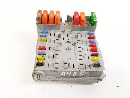 Used Fuse box Fuse box ALFA ROMEO 159 (939_) 2.4 JTDM (939AXD12, 939AXD1B) (200 hp) 32616046 32616046