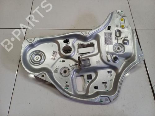 Used Rear right window mechanism Rear right window mechanism HYUNDAI ix35 Van CRDi (136 hp) 36584624 36584624