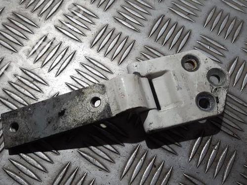 Used Hinge/Door check strap Hinge/Door check strap VW CADDY III Box Body/MPV (2KA, 2KH, 2CA, 2CH) 1.9 TDI (105 hp) 33499599 33499599