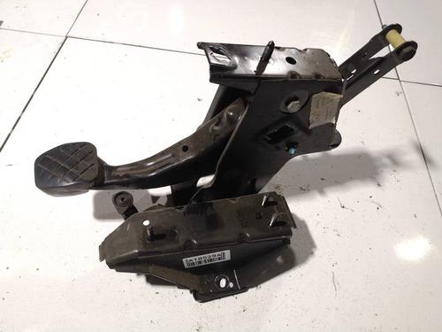 pedal-audi-a2-8z0-2000-2001-2002-2003-2004-2005-34910386 main image