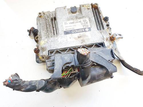 Used Engine control unit (ECU) Engine control unit (ECU) KIA CEE'D (JD) 1.6 GDI (135 hp) 32944270 32944270