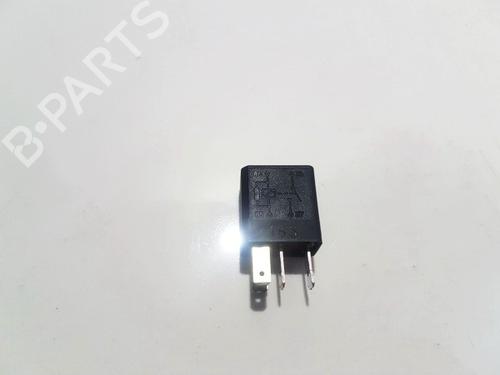 electronic-sensor-opel-zafira-a-mpv-t98-1999-2000-2001-2002-2003-2004-2005-2006-33522003 main image