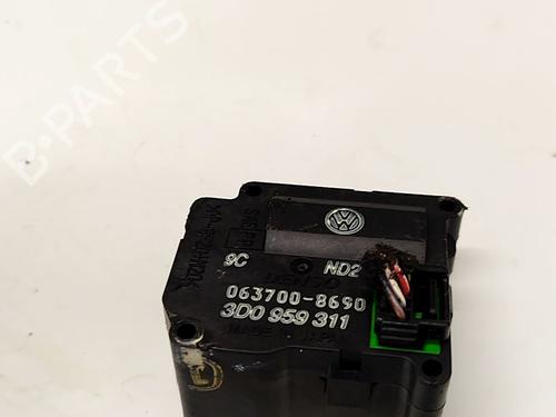 Used Electronic module Electronic module VOLVO V50 (545) 2.0 D (136 hp) 40245768 40245768