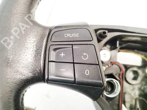 Used Steering wheel controls Steering wheel controls VOLVO S40 II (544) 2.0 D (136 hp) 40275762 40275762