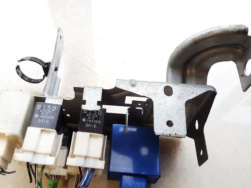 Fuse box MAZDA MPV II (LW) 2.0 DI | BP33518144E1 - Image 2