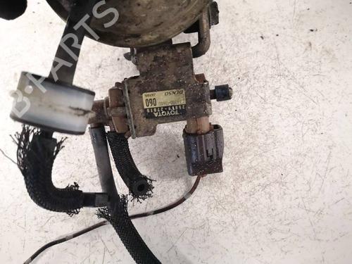 Used Electronic module Electronic module TOYOTA AVENSIS (_T22_) 2.0 D-4D (CDT220_, CDT220R) (110 hp) 40519140 40519140