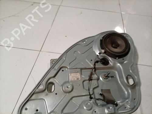 Rudehejsemekanisme Højre bagtil Rudehejsemekanisme Højre bagtil FORD FOCUS II (DA_, HCP, DP) 1.6 TDCi (90 hp) 34754832 34754832