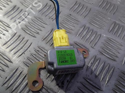 electronic-module-mazda-premacy-cp-1999-2000-2001-2002-2003-2004-2005-33491740 main image
