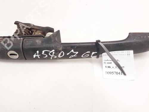 Used Front right exterior door handle Front right exterior door handle VW LT 28-35 II Bus (2DB, 2DE, 2DK) 2.8 TDI (158 hp) 35878877 35878877