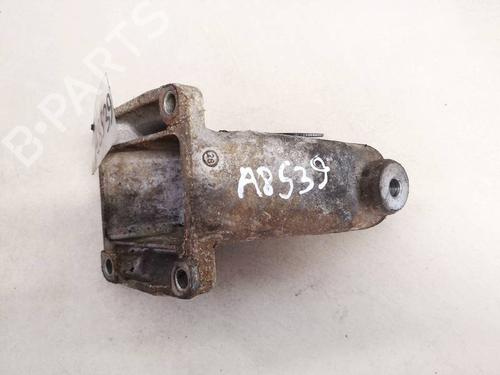 Used Support Support MERCEDES-BENZ E-CLASS (W210) E 220 D (210.004) (95 hp) 32921757 32921757