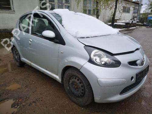 Brugte TOYOTA AYGO (_B1_) 1.0 (KGB10_, KGB10R) (68 hp) 4444817