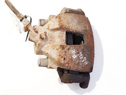 Used Left front brake caliper Left front brake caliper VOLVO V50 (545) 2.0 D (136 hp) 35409389 35409389