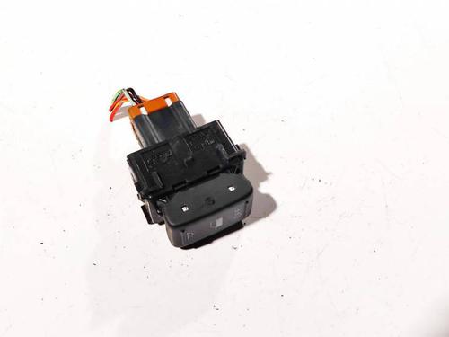 Switch NISSAN QUEST (V42) 3.5 | BP32599971I30
