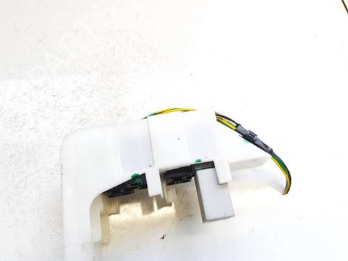 Used Fuse box Fuse box TOYOTA AVENSIS Saloon (_T27_) 2.0 D-4D (ADT270_, ADT270R) (126 hp) 32610461 32610461