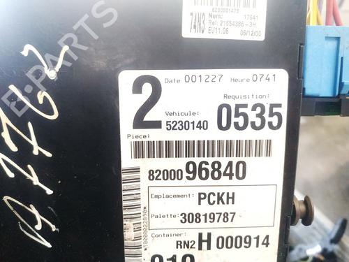 Fuse box RENAULT LAGUNA II (BG0/1_) 1.9 dCi (BG08, BG0G) | BP32900764E1 - Image 3