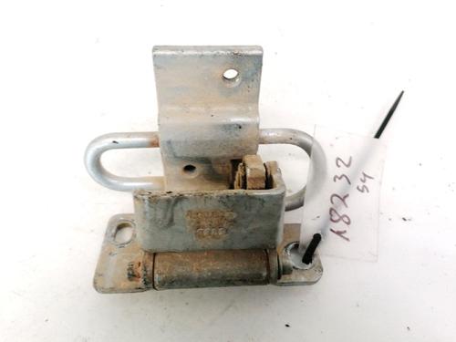 drhngseldrbegrnser-audi-a6-c4-4a2-1994-1995-1996-1997-1998-32910623 main image