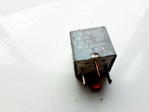 Used Electronic sensor Electronic sensor VW PASSAT B3/B4 Variant (3A5, 35I) 1.9 TD (75 hp) 33521658 33521658