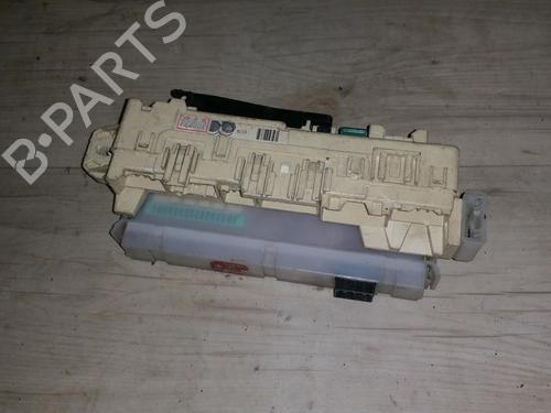 Used Fuse box Fuse box TOYOTA PREVIA I (_R1_, _R2_) 2.4 (TCR11_, TCR10_, TCR10R, TCR11R) (132 hp) 33480879 33480879
