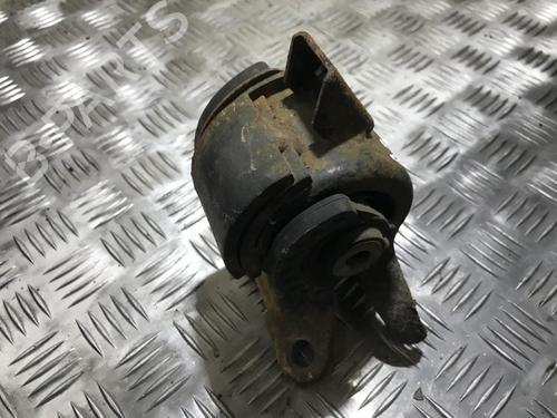 Used Engine mount Engine mount MAZDA 6 Hatchback (GG) 2.0 DI (GG14) (121 hp) 33490810 33490810