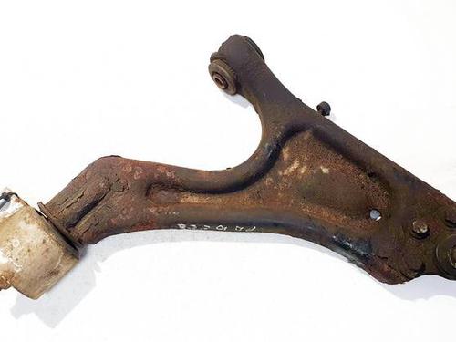 Brazo Suspension delantero derecho Brazo Suspension delantero derecho 38315111 38315111