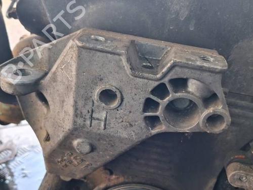 Used Support Support SKODA OCTAVIA I (1U2) 1.9 TDI (90 hp) 32565197 32565197