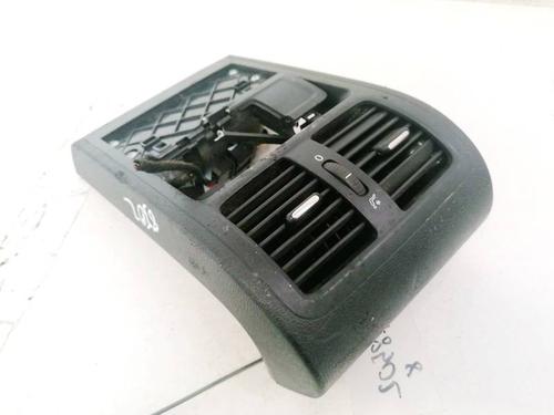 Used Air vent VW PASSAT B6 (3C2) 2.0 FSI (150 hp) 32918824
