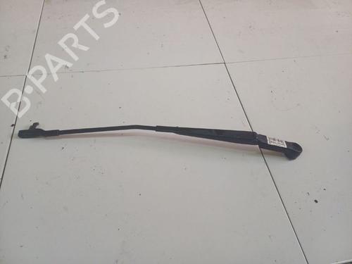 front-windshield-wiper-arm-citroen-c4-picasso-i-mpv-ud_-2006-2007-2008-2009-2010-2011-2012-2013-2014-2015-32559738 main image
