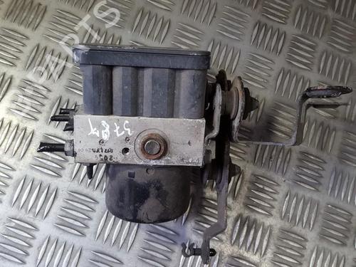 Pompe ABS Pompe ABS VW GOLF V (1K1) 1.9 TDI (105 hp) 35686858 35686858