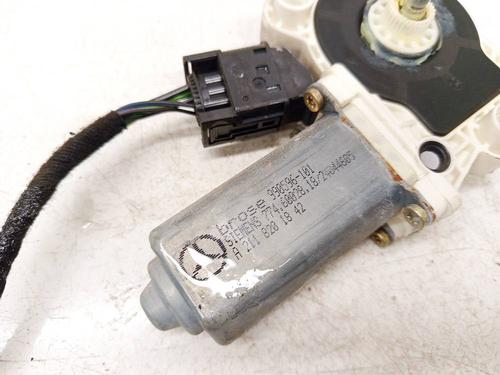 Left front window motor MERCEDES-BENZ C-CLASS (W203) C 200 Kompressor (203.042) | BP34744943E21 - Image 3