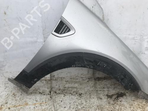 Used Front right wheel arch trim Front right wheel arch trim 35620749 35620749