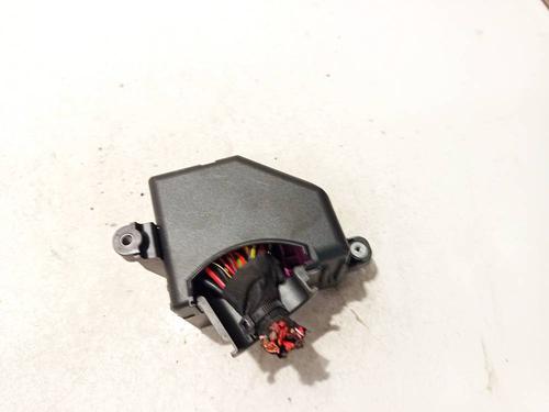 fuse-box-vw-passat-b6-3c2-2005-2006-2007-2008-2009-2010-2011-32548872 main image