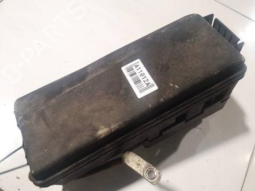 Used Fuse box Fuse box 32541283 32541283