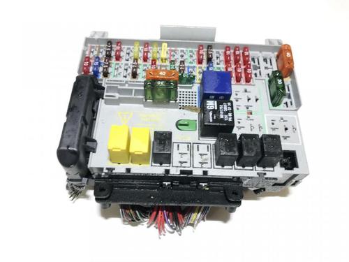 fuse-box-opel-astra-g-hatchback-t98-1998-1999-2000-2001-2002-2003-2004-2005-2006-2007-2008-2009-33502463 main image