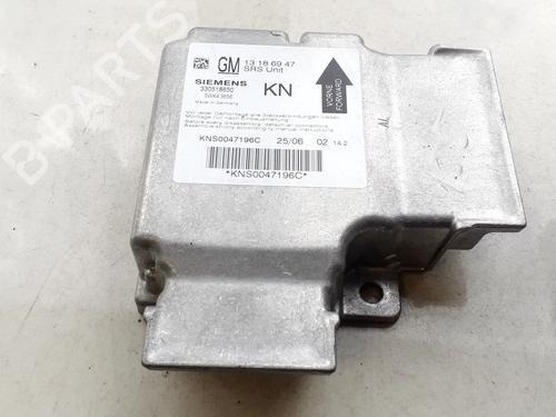 Used ECU airbags ECU airbags OPEL VECTRA C (Z02) 1.9 CDTI (F69) (120 hp) 33518231 33518231