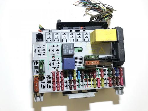 fuse-box-opel-astra-g-hatchback-t98-1998-1999-2000-2001-2002-2003-2004-2005-2006-2007-2008-2009-33513906 main image