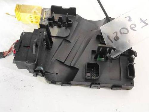Used Electronic module Electronic module VW TOURAN (1T1, 1T2) 1.9 TDI (105 hp) 32943186 32943186