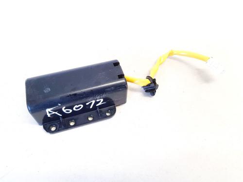 Used Switch Switch MITSUBISHI LANCER VIII (CY_A, CZ_A) 1.5 (109 hp) 33067154 33067154