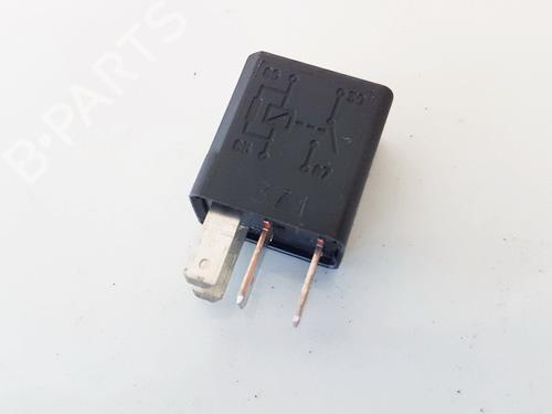 Electronic sensor OPEL ZAFIRA A MPV (T98) 2.0 DTI 16V (F75) | BP33065063M84 - Image 2