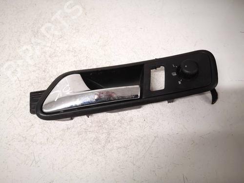 Used Front left interior door handle Front left interior door handle 38765730 38765730