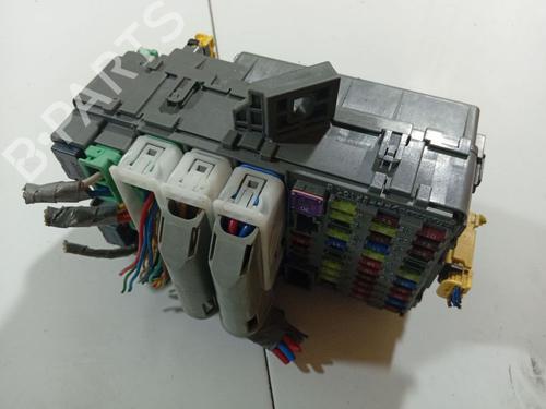 Used Fuse box Fuse box HONDA JAZZ II (GD_, GE3, GE2) 1.3 iDSi (GD1) (86 hp) 32553514 32553514