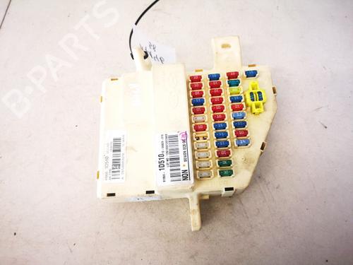 Used Fuse box Fuse box KIA CARENS III MPV (UN) 2.0 CVVT (144 hp) 32880353 32880353