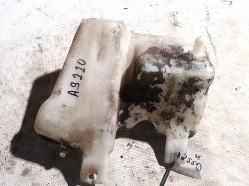 windscreen-washer-tank-bmw-7-e38-1994-1995-1996-1997-1998-1999-2000-2001-35258862 main image